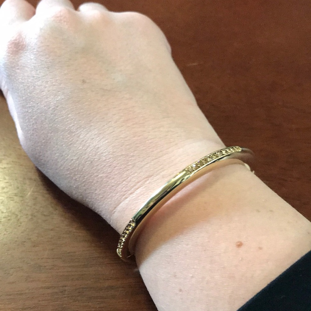 Monet Bangle Bracelet with Elastic